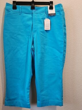 St. John's Bay  Capri Pants